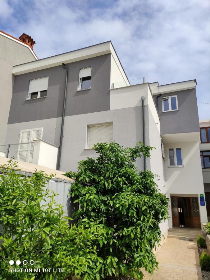 Apartman Marina Veruda Pula Bagian luar foto